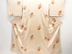 読み本に菊梅模様小紋着物